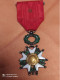 LEGION D'HONNEUR 3 EME REPUBLIQUE , AVEC RAPPEL ETOILE DES BLESSES SUR RUBAN, ABIMEE - Frankreich