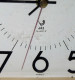 ANCIENNE PENDULE HORLOGE EN FORMICA JAZ Jour Date Calendrier FONCTIONNE - Horloges