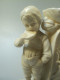 Delcampe - Paire De Petits Vases Porcelaine Allemande Biscuit Enfants William Goebel - Altri & Non Classificati