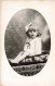 ENFANTS - Portraits - Un Bébé Assis Sur Un Coussin- Carte Postale Ancienne - Retratos