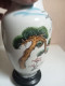 Delcampe - Vase Asiatique XIXème En Porcelaine Hauteur 25 Cm - Jarrones