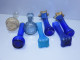 Delcampe - -LOT De 7 PETITS VASES VERRE 6 De Couleur Bleue & 1 Incolore Jus De Grenier     E - Vasen