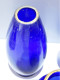 Delcampe - -LOT De 6 PETITS VASES VERRE De Couleur Bleue Collection  Jus De Grenier    E - Vases