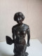 Delcampe - Statuette Du XIXème En Régule Hauteur 26 Cm Sur Support Marbre, La Pecheuse - Metaal