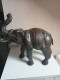 Statuette élephant En Cuir Longueur 36 Cm Hauteur 30 Cm - Art Africain