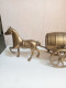 Delcampe - Cheval Et Charette En Laiton Ou Bronze Avec Tonneau Longueur 28 Cm Hauteur 15 Cm - Brons