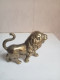 Delcampe - Sculpture Lion Ancien En Bronze Doré Hauteur 10 Cm X 12 Cm - Bronzen