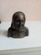 Cloche En Bronze Figurine Du XIXème Hauteur 10 Cm X 9 Cm - Cloches