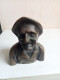 Cloche En Bronze Figurine Du XIXème Hauteur 11 Cm X 9 Cm - Campane