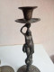 Delcampe - Deux Bougeoirs En Bronze XIXème Hauteur 25 Cm - Chandeliers, Candélabres & Bougeoirs