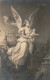 ENFANTS - Un Ange Avec Un Bébé Dans Les Bras - De Dieu  - Carte Postale Ancienne - Scènes & Paysages