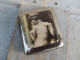 Delcampe - Ancien Etui à Cigarettes Laiton Chromé Photographie Érotique Glacoïde Ca1920 / Curiosa Photography 01 - Empty Cigarettes Boxes