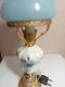 Delcampe - Lampe Ancienne En Porcelaine Opaline Et Bronze Doré Hauteur 30 Cm - Lámparas Y Arañas