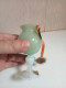 Delcampe - Petit Vase Sur Pied Opaline Florentine Hauteur 11 Cm - Vazen