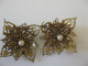 Anciennes Boucles D'oreilles Clips, Vintage Et Metal Dore - Oorringen