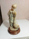 Statuette En Albatre XIXème Jeune Fille Et Canard Hauteur 18,5 Cm Sur Support Marbre - Pietre E Marmi