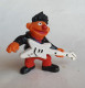 SESAME STREET - JIM HENSON FIGURINE Bullyland BULLY ERNEST GUITARISTE - Otros & Sin Clasificación