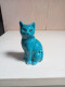 Petit Chat En Porcelaine Polycrome XIXème Hauteur 8 Cm - Animals