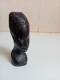 Delcampe - Statuette Ancienne Africaine En Bois Hauteur 10,5 Cm X 3,5 Cm - African Art