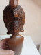 Delcampe - Statuette Ancienne Africaine En Bois Hauteur 31 Cm X 8 Cm - Afrikanische Kunst