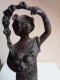 Delcampe - Statuette Ancienne En Régule Hauteur 32 Cm - Metallo