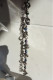 Delcampe - Bracelet Créateur Cécile Et Jeanne Métal Argent Foncé Et Perles Fines Tahiti Imitation Gris Bleu Violet Breloque Colombe - Bracelets