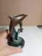 Delcampe - Statuette Ancienne En Bronze Dauphin Et Son Petit Hauteur 14,5 Cm Sur Socle En Marbre - Bronces