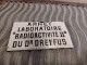 Delcampe - Rare Ancienne Petite Plaque Émaillée Arrêt Laboratoire Radioactivité II Du Dr Dreyfus - Otros & Sin Clasificación