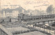 BELGIQUE. DENDERMONDE. TERMONDE. PONT DU CHEMIN DE FER. OUVRIERS TRAVAILLANT SUR LA VOIE. TRAIN A L'ARRET.1906 - Dendermonde