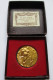 BELLE MEDAILLE SAPEURS POMPIERS POMPIER . EMILE MONIER . BRONZE PLAQUé OR ?  SP SAUVANT UNE FEMME DES FLAMMES  LO MATTEI - Bomberos