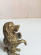 Delcampe - Petit Chien En Bronze Doré Du XIXème Hauteur 7 Cm - Bronzen