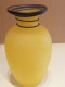 Delcampe - Vase Ancien Couleur Jaune Hauteur 19 Cm - Vases