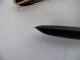 Delcampe - Vintage Wing Sung Fountain Pen Black Body Gold Cap Made In China #2026 - Schreibgerät
