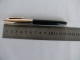 Delcampe - Vintage Wing Sung Fountain Pen Black Body Gold Cap Made In China #2026 - Penne