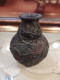 Delcampe - Ancien Vase Céramique Décor Tourmenté Rouge & Noir - Andere & Zonder Classificatie