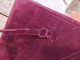 Delcampe - Ancien Sac Velours Bordeaux Vintage Monogramme - Sonstige & Ohne Zuordnung