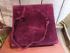 Delcampe - Ancien Sac Velours Bordeaux Vintage Monogramme - Autres & Non Classés