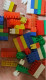 LOT +60 BRIQUES DUPLO Différentes Tailes Et Couleurs Plastique RECYCLONS NOS VIEUX JOUETS - Duplo