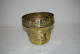 Delcampe - C232 Ancien Cache Pot En Cuivre Jaune Travaillé - Début XX - Cobre