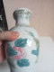 Delcampe - Vase Ancien En Porcelaine Hauteur 21 Cm Diamètre 11 Cm - Jarrones