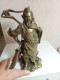 Delcampe - Statuette XIXème Art Asiatique  Hauteur 26 Cm En Bronze - Bronzi