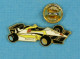 1 PIN'S /  ** F1 / MONOPLACE RENAULT RE50 / CHAMPIONNAT DU MONDE -1984 ** . (J.Y. Ségalen Collection) - F1