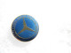 PIN'S   LOGO     MERCEDES-BENZ  INTERNATIONAL  GARAGE  PUGET SUR ARGENS - Mercedes