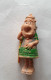 FIGURINE ASTERIX PUBLICITAIRE HUILOR LEGIONNAIRE ROMAIN PLUTOQUEPREVUS  1967 (2) - Asterix & Obelix