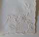 Ancien Mouchoir Ou Napperon Fleur Lilas Et Broderies - Handkerchiefs