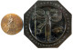 2 Stück: Große Achteckige Bronzeplakette 1956 Von Turin (158 Mm), Bronzemedaille 1871 A.d. Belagerung Von Paris (73 Mm). - Verzamelingen