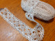 DENTELLE Ancienne GALON Bordure Crochet / 5 M X 25 Mm  De Large / COUTURE MERCERIE - Dentelles Et Tissus