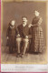 Photographie électrique - Replat & Jacquemin, Photographe à Voiron, Place D'Armes - Famille Avec Fillette - Anciennes (Av. 1900)