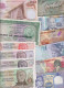 DWN - 250 World UNC Different Banknotes - FREE LAOS 20 Kip 1979 (P.28b) REPLACEMENT EA - Verzamelingen & Kavels