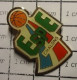 1310 Pin's Pins / Beau Et Rare / THEME : SPORTS / BASKET-BALL ESPE CHALONS Sur Saone Ou Sur Marne ??? Soyez Précis !! - Pallacanestro